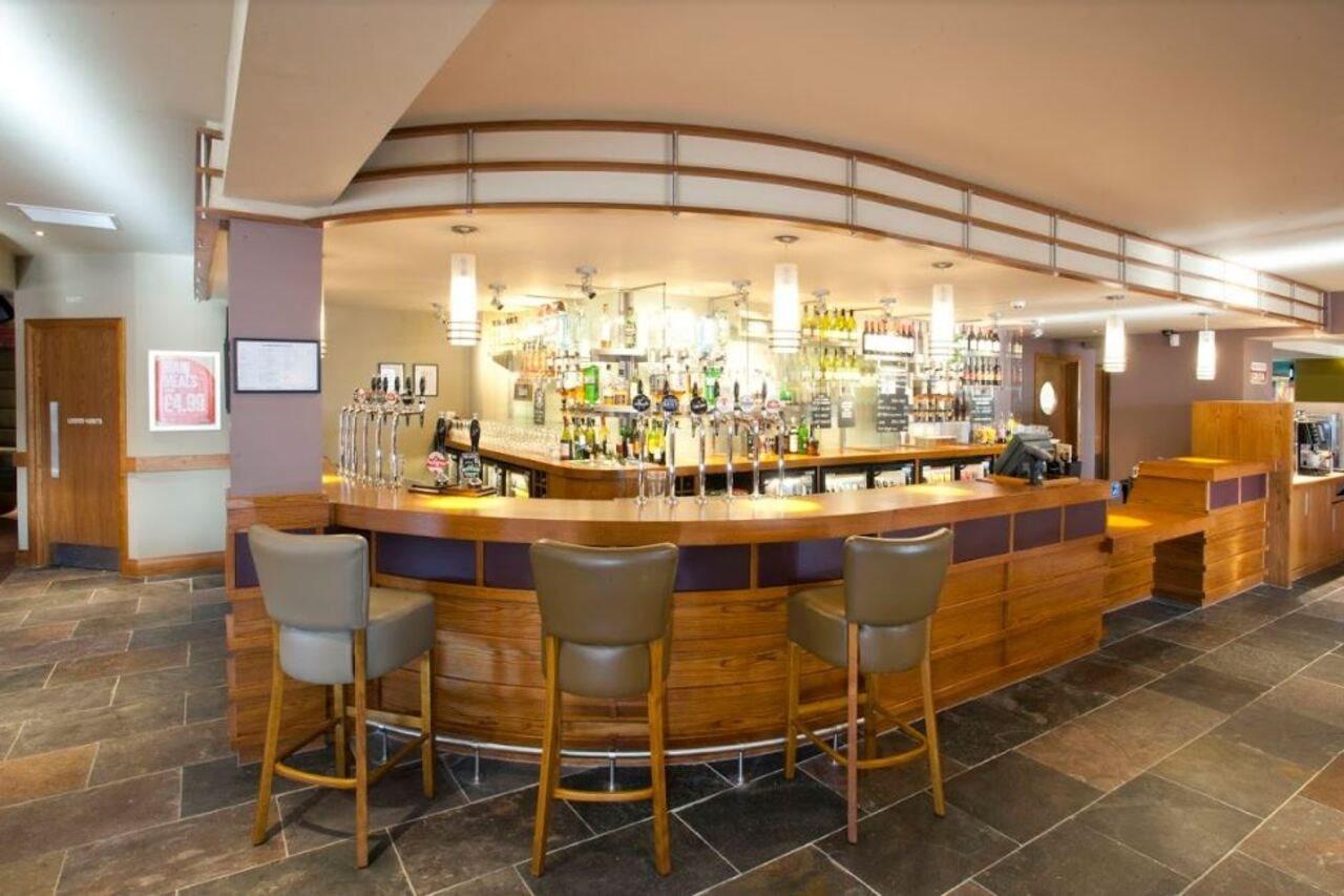 Premier Inn Inverness West Eksteriør bilde