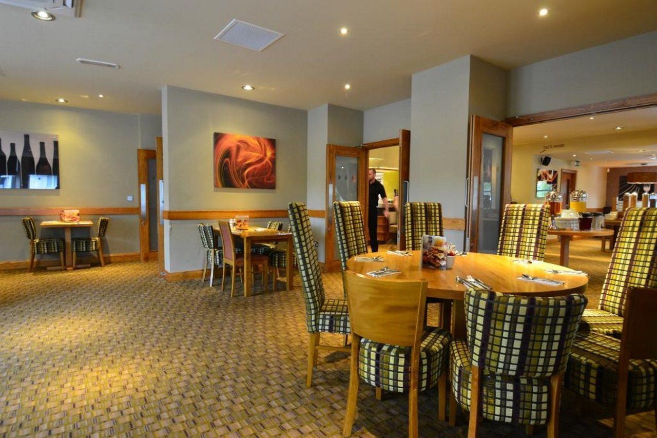 Premier Inn Inverness West Eksteriør bilde