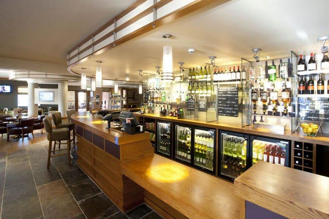 Premier Inn Inverness West Eksteriør bilde
